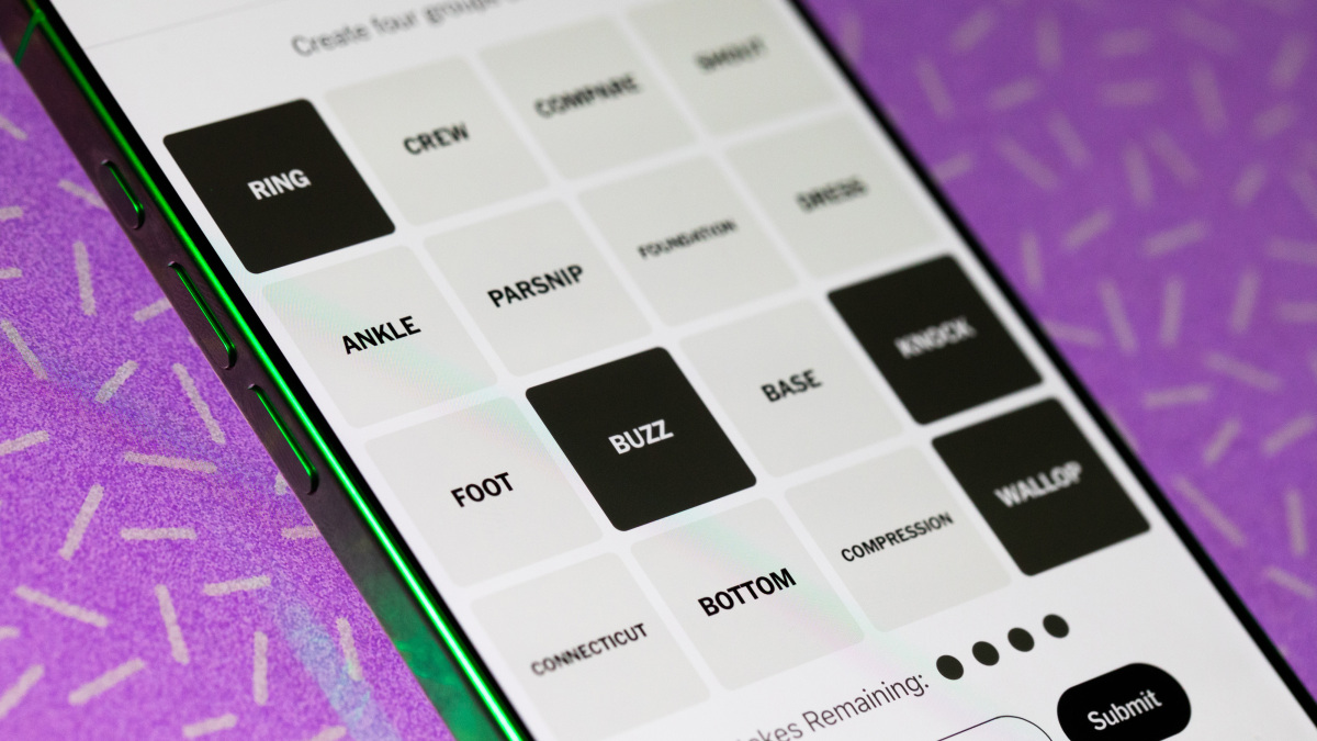 Using 'Brain Stew': From Tweets to Texts, Master Mental Fog Talk